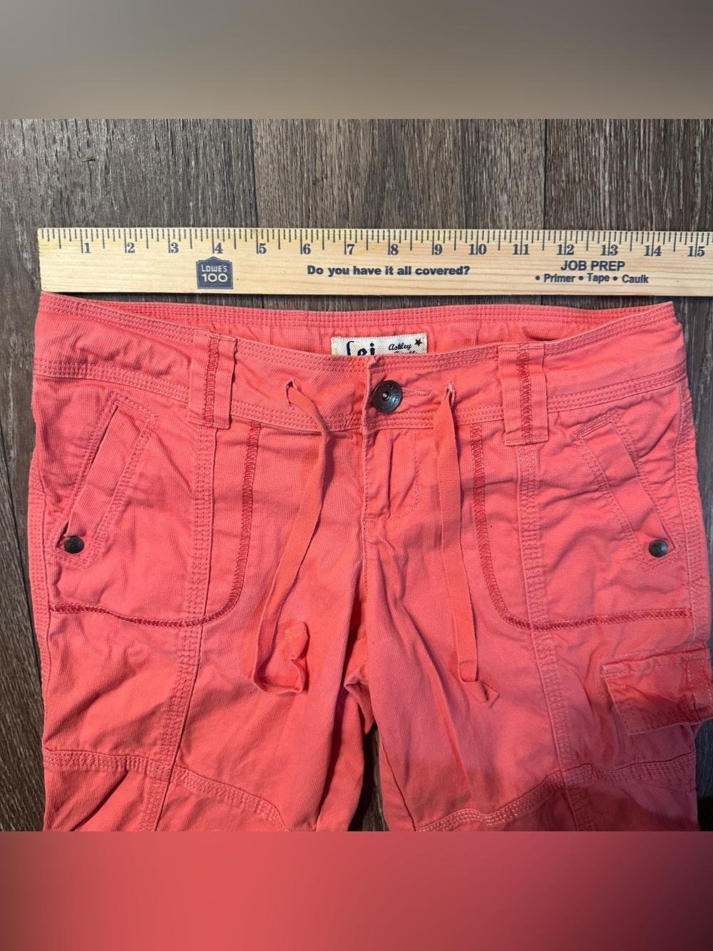2000’s Y2K L.E.I . Coral pink low rise cargo Bermuda shorts Sz 3 juniors - Picture 3 of 7